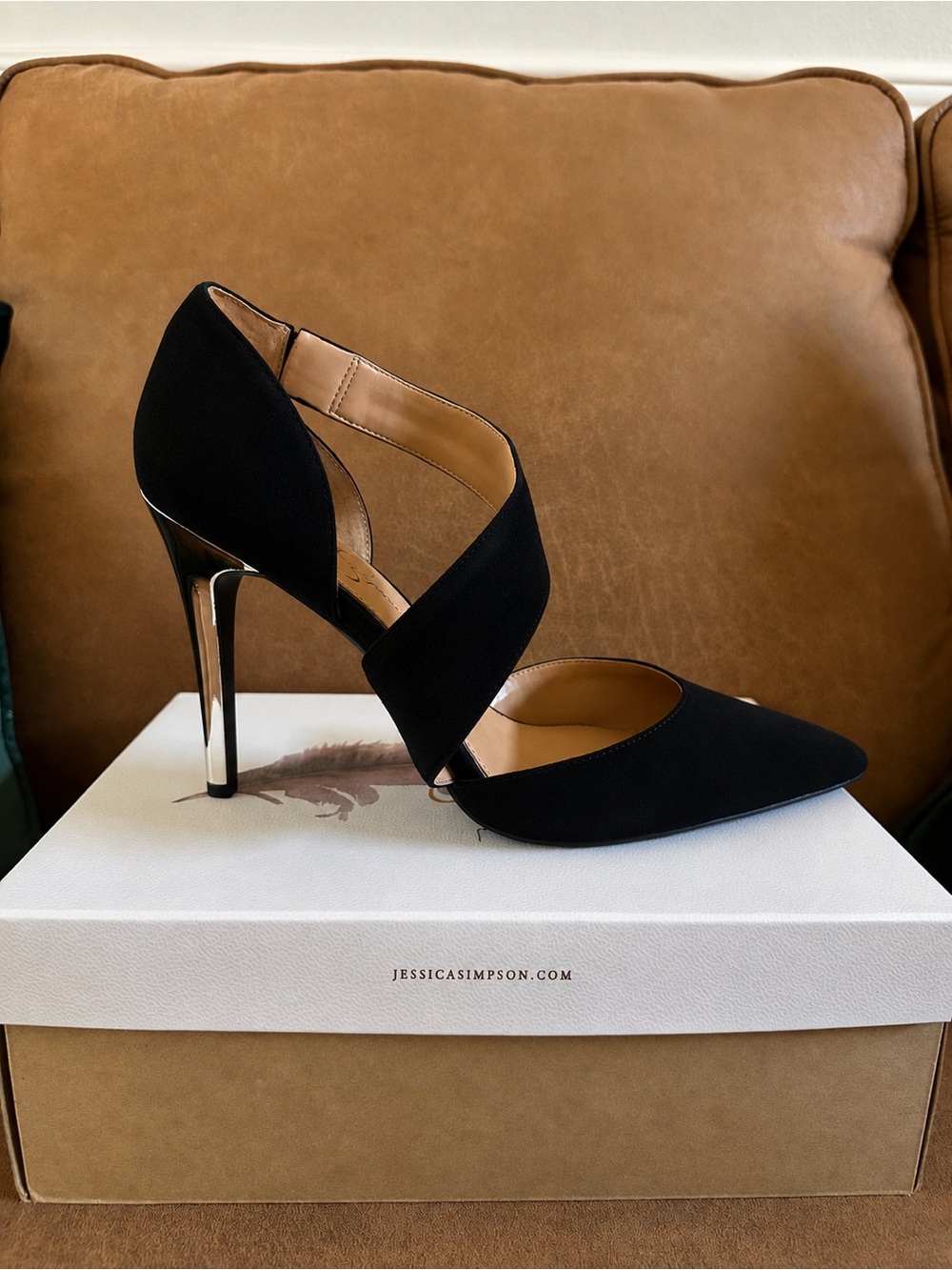 Size 11 Jessica Simpson Black Pointed-Toe Crossband Stiletto Pumps - NWT